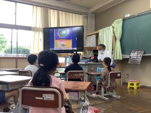 よみ3