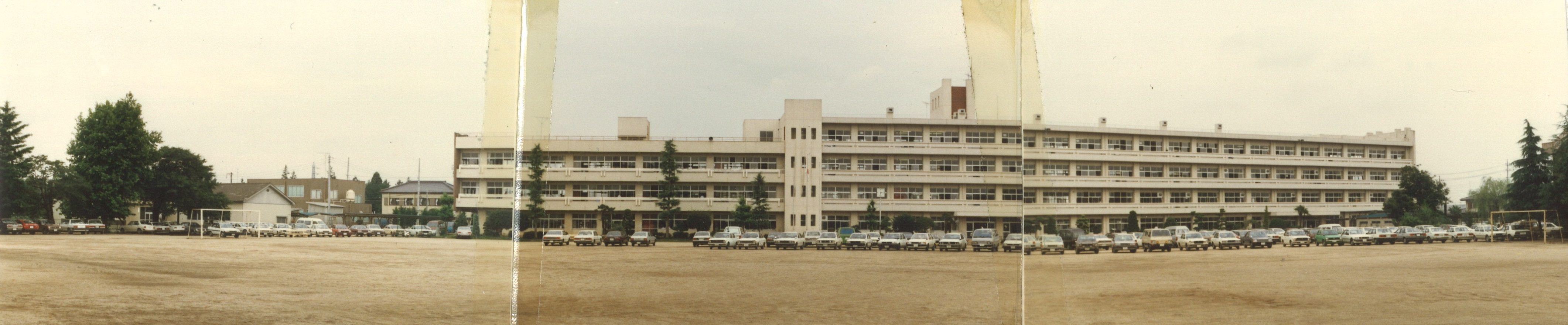 1984年校舎